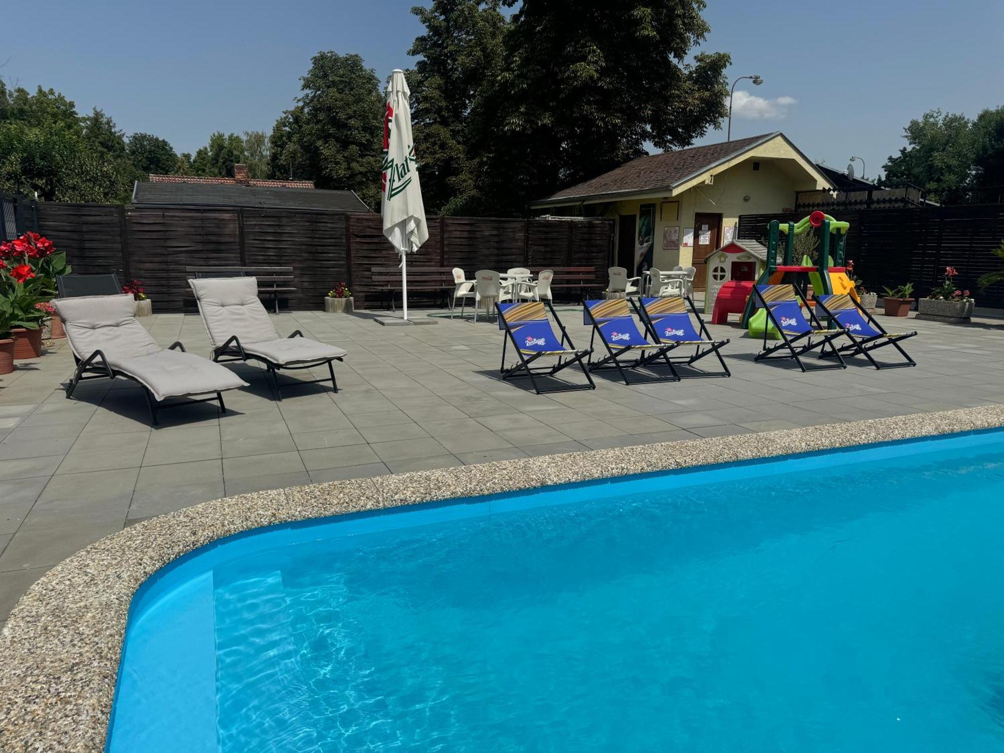Apartmany Hawaii Патинце Экстерьер фото