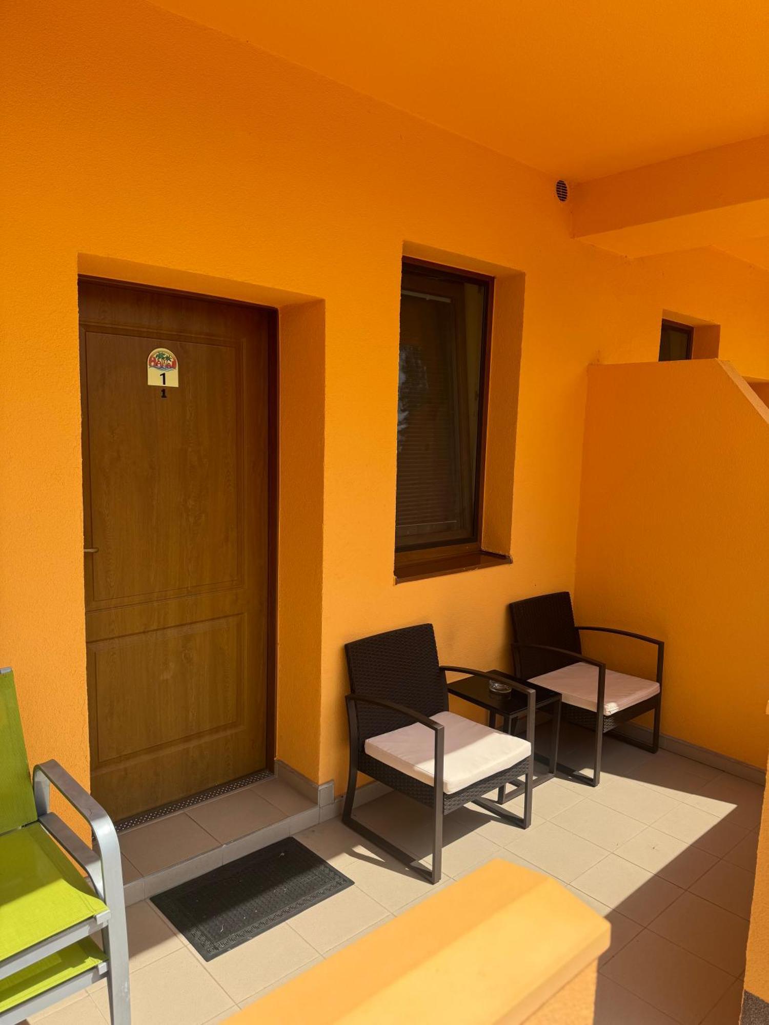 Apartmany Hawaii Патинце Экстерьер фото